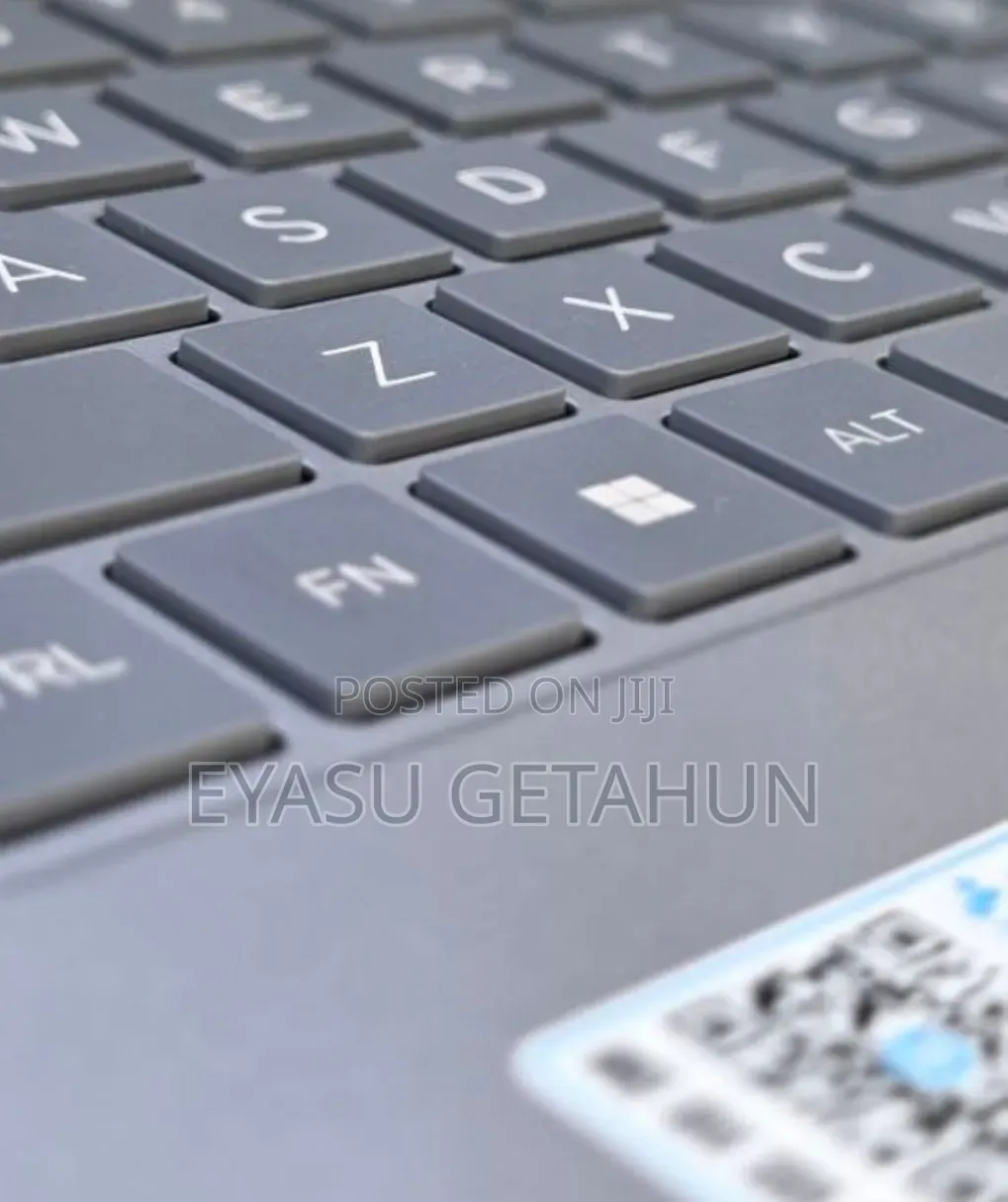 New Laptop HP Stream Notebook 16GB Intel Core i7 SSD 1T