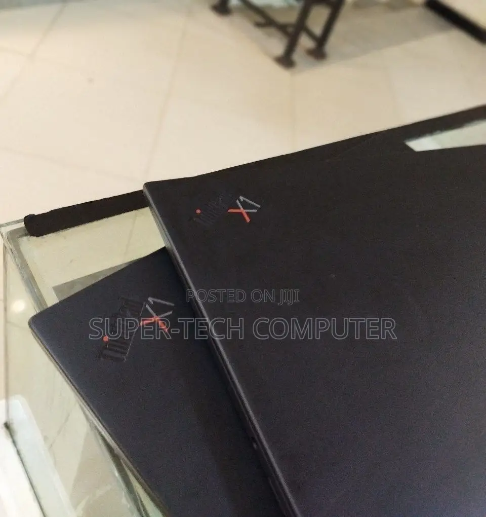 New Laptop Lenovo ThinkPad X1 Carbon Gen11 16GB Intel Core i7 SSD 512GB