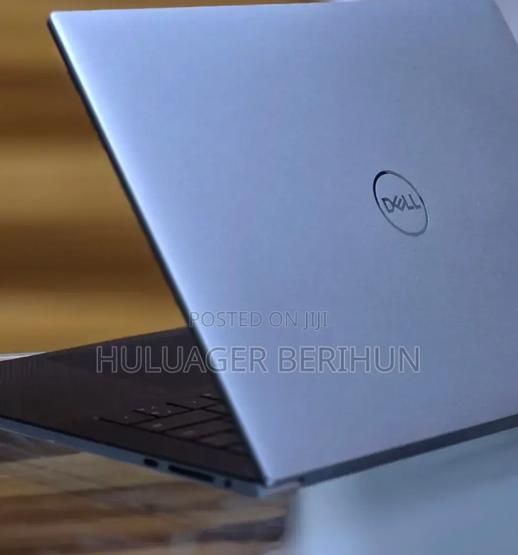 New Laptop Dell Precision 5540 16GB Intel Core i9 SSD 512GB