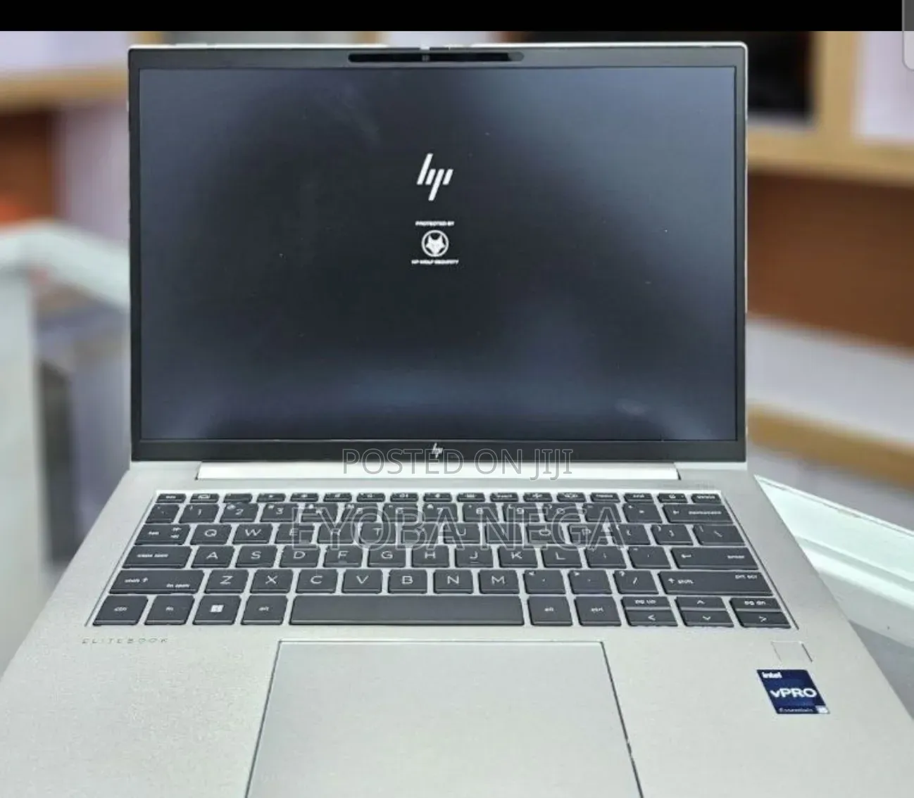 New Laptop HP EliteBook 840 G10 16GB Intel Core i5 SSD 512GB