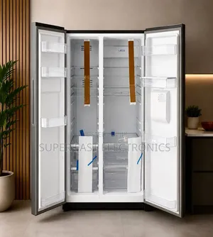 Akira Side by Side Refrigerator 667 With Water Dispenser