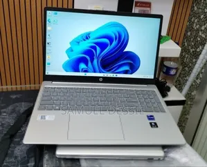 New Laptop HP Stream Notebook 16GB Intel Core i7 SSD 1T
