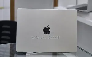 New Laptop Apple MacBook Pro 2025 M5 14-inch 16GB Apple M5 SSD 512GB