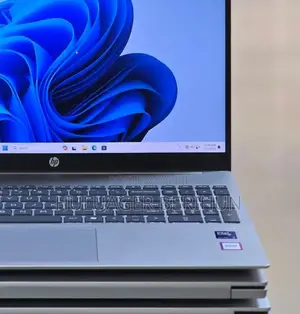 New Laptop HP Pavilion 15 8GB Intel Core i5 SSD 512GB
