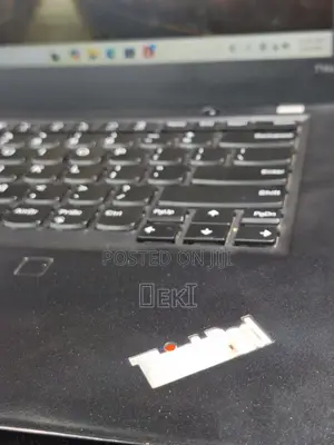 Laptop Lenovo ThinkPad T14s Gen 1 16GB Intel Core i5 SSD 256GB