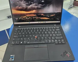 New Laptop Lenovo ThinkPad X1 Carbon 16GB Intel Core i7 SSD 512GB