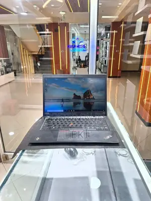 New Laptop Lenovo ThinkPad t495s 16GB AMD Ryzen 7 SSD 512GB