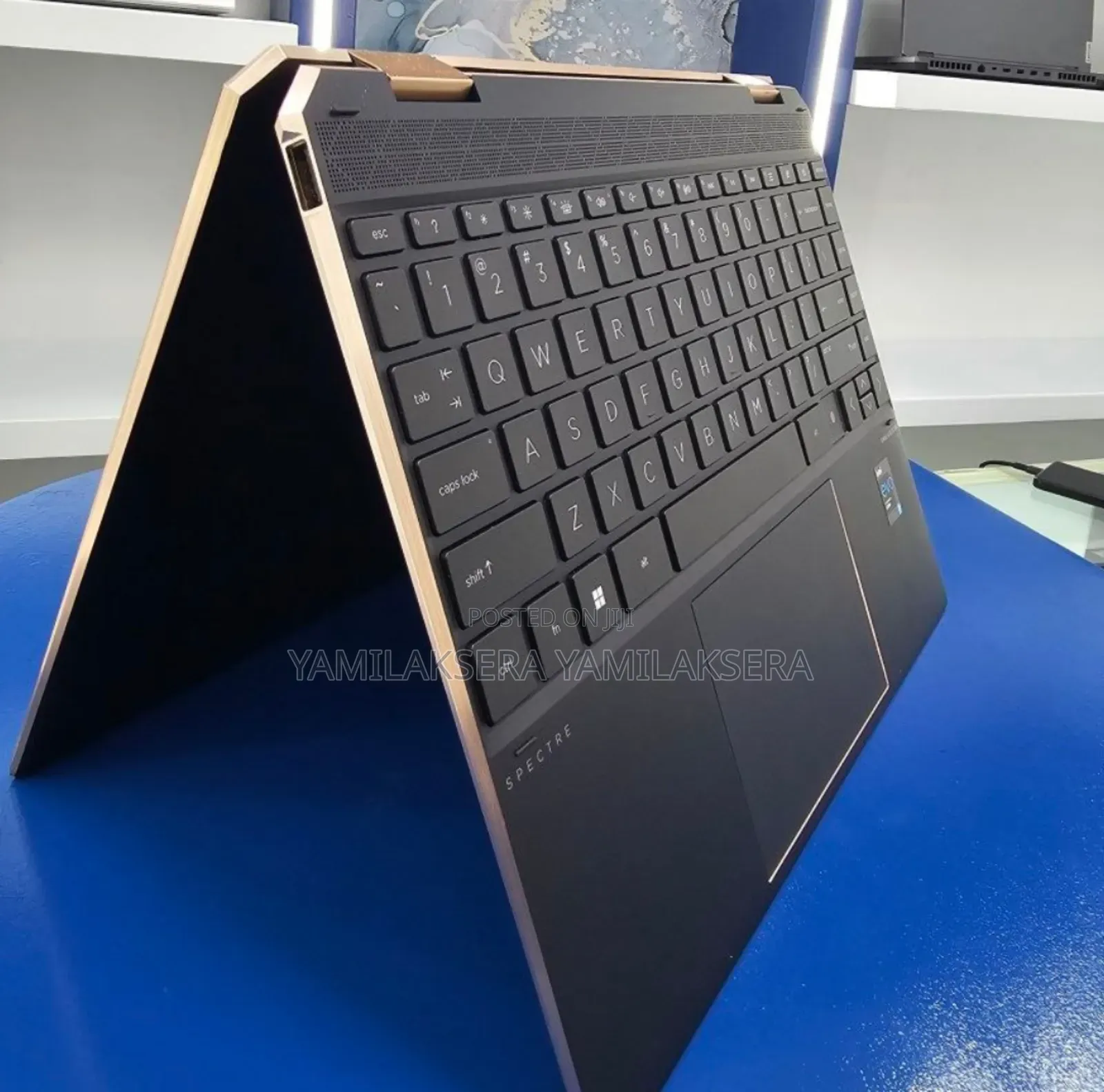 New Laptop HP Spectre X360 16GB Intel Core i7 SSD 512GB