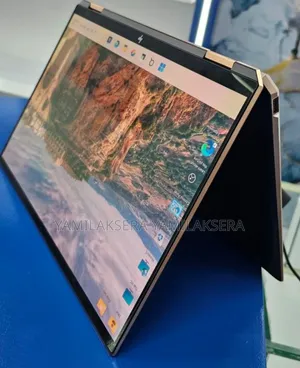 New Laptop HP Spectre X360 16GB Intel Core i7 SSD 512GB