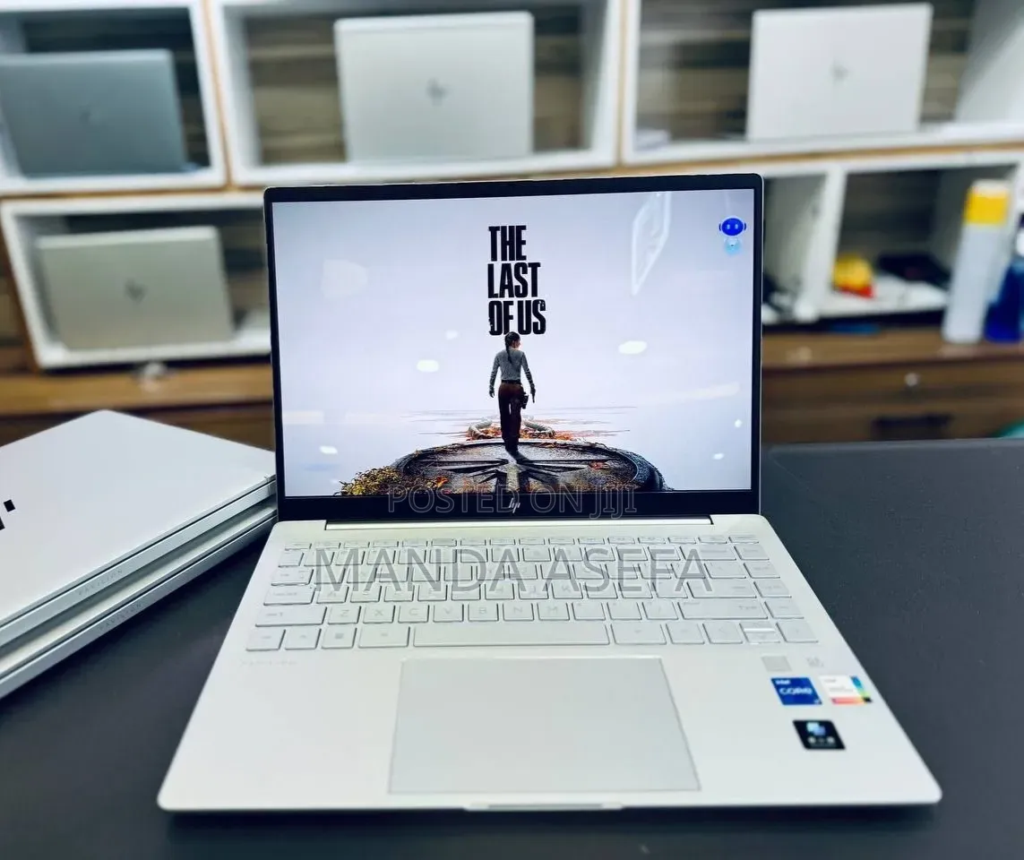 New Laptop HP Pavilion 14 16GB Intel Core i7 SSD 1T