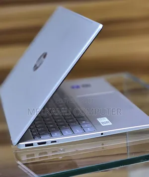 New Laptop HP Stream Notebook 16GB Intel Core i7 SSD 1T