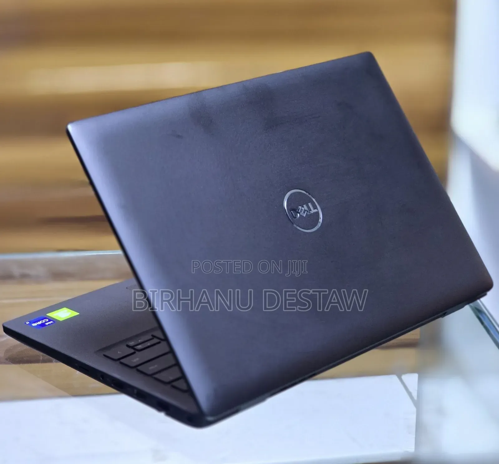 New Laptop Dell Latitude 3120 8GB Intel Core i7 SSD 256GB