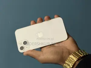 Apple iPhone 13 128 GB