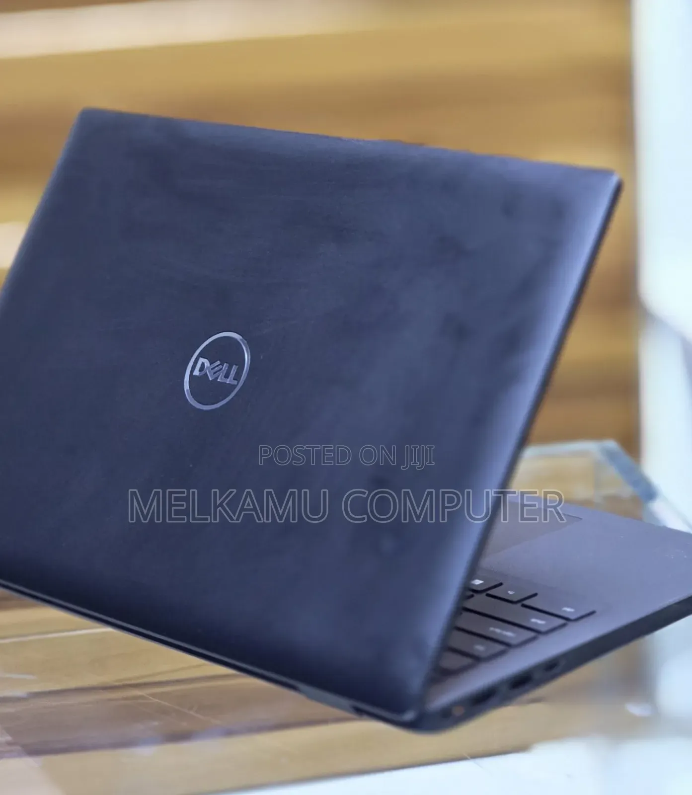 New Laptop Dell Latitude 3120 8GB Intel Core i7 SSD 512GB