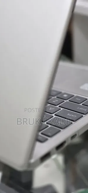 New Laptop HP Stream Notebook 16GB Intel Core i7 SSD 1T