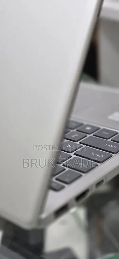 New Laptop HP Stream Notebook 16GB Intel Core i7 SSD 1T