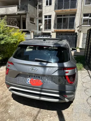 Hyundai Creta 2024 Silver