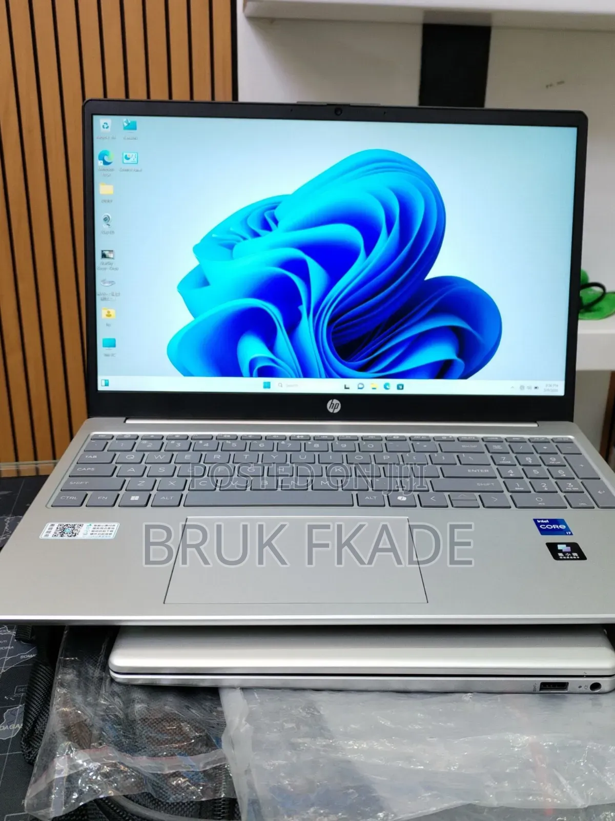 New Laptop HP Stream Notebook 16GB Intel Core i7 SSD 1T