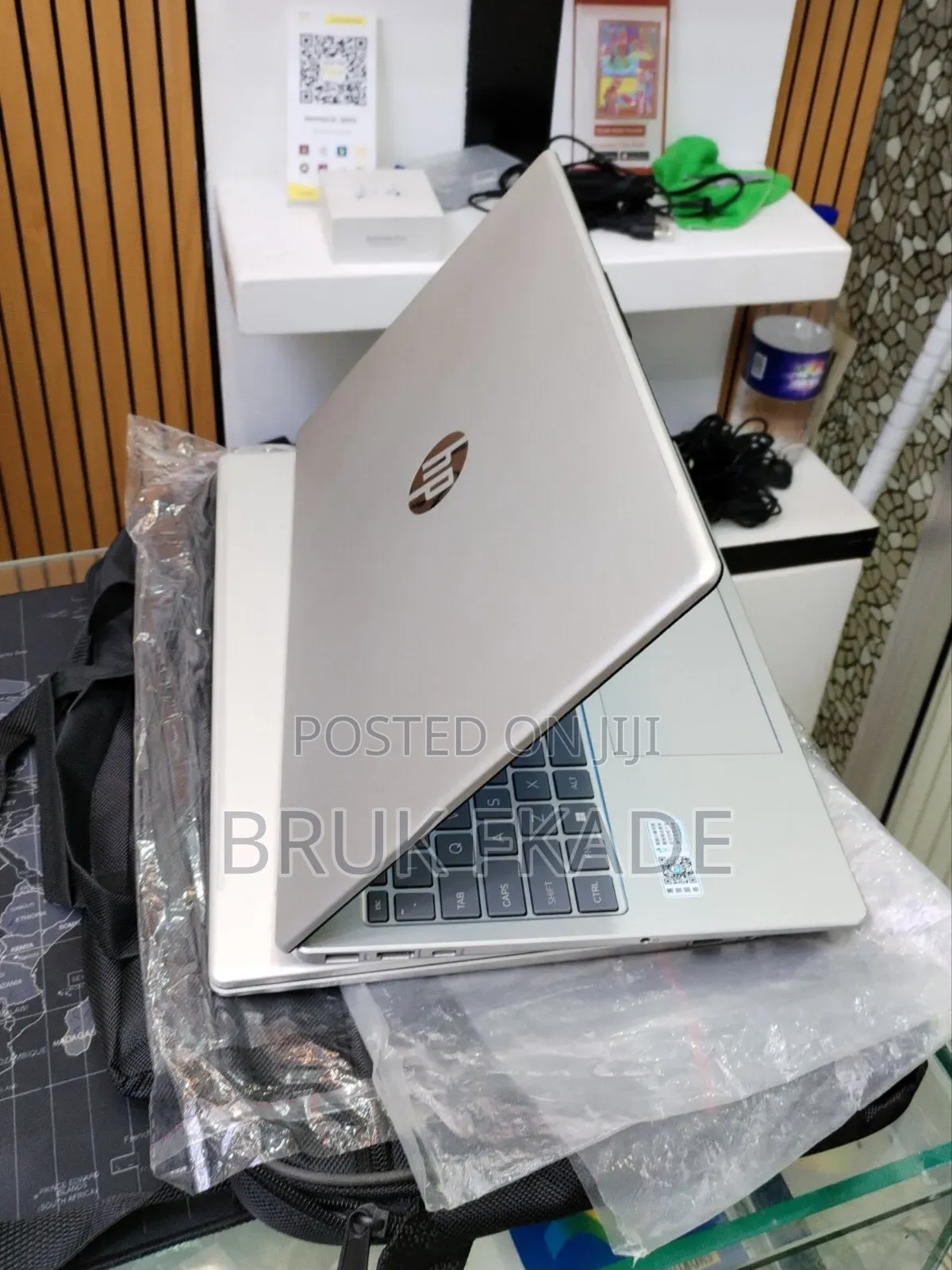 New Laptop HP Stream Notebook 16GB Intel Core i7 SSD 1T