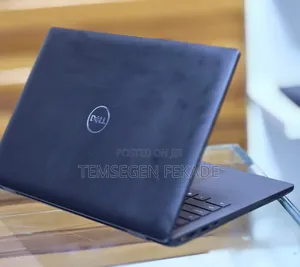 New Laptop Dell Latitude 3320 8GB Intel Core i7 SSD 256GB