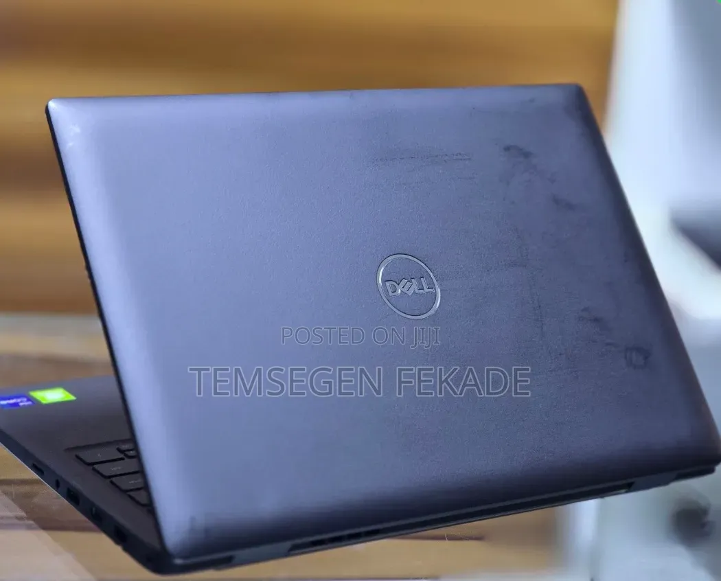 New Laptop Dell Latitude 3320 8GB Intel Core i7 SSD 256GB