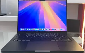 New Laptop Apple MacBook Pro 2023 M3 14-inch 18GB Apple M3 SSD 512GB