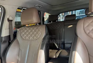 Hyundai Santa Fe 2023 White