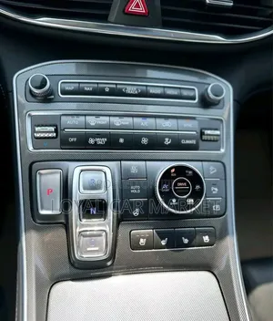 Hyundai Santa Fe 2023 White