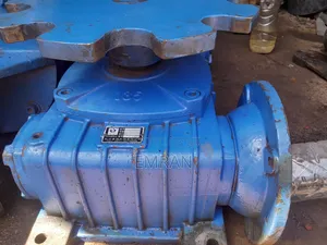Gear Box and Dinamo