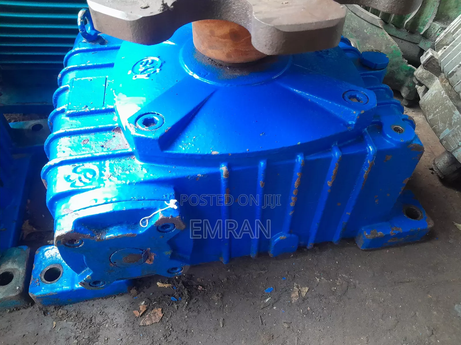 Gear Box and Dinamo