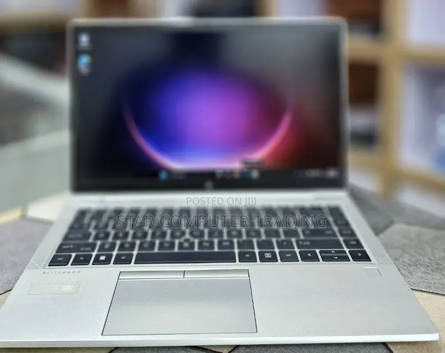 New Laptop HP EliteBook 845 G8 16GB AMD Ryzen 5 SSD 512GB