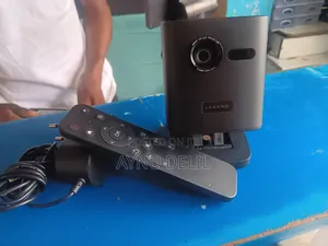 New Byintek P19 Mini Wifi Led Projecter