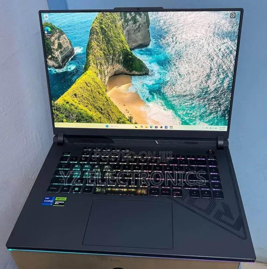 New Laptop Asus ROG Strix G15 16GB Intel Core i7 SSD 1T
