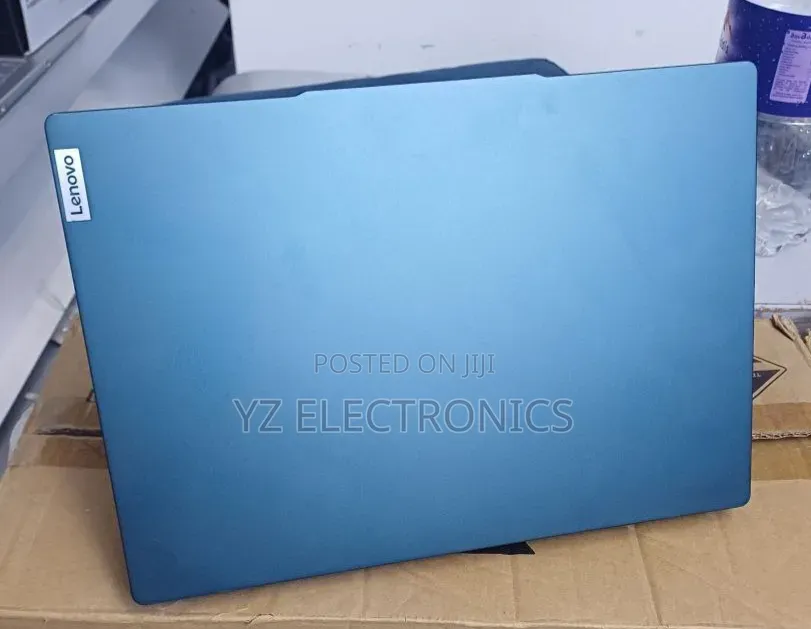 New Laptop Lenovo ThinkPad X1 Yoga 16GB AMD Ryzen 7 SSD 512GB