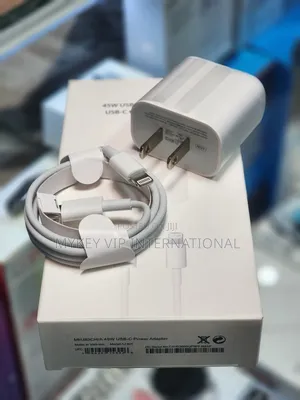 45w Usb-C Power Adapter Usb-C to Lightning Cable