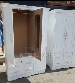 Kumsaten and Closet