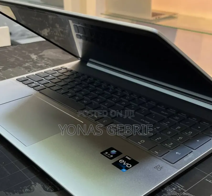 New Laptop HP Pavilion 14 16GB Intel Core i7 SSD 1T