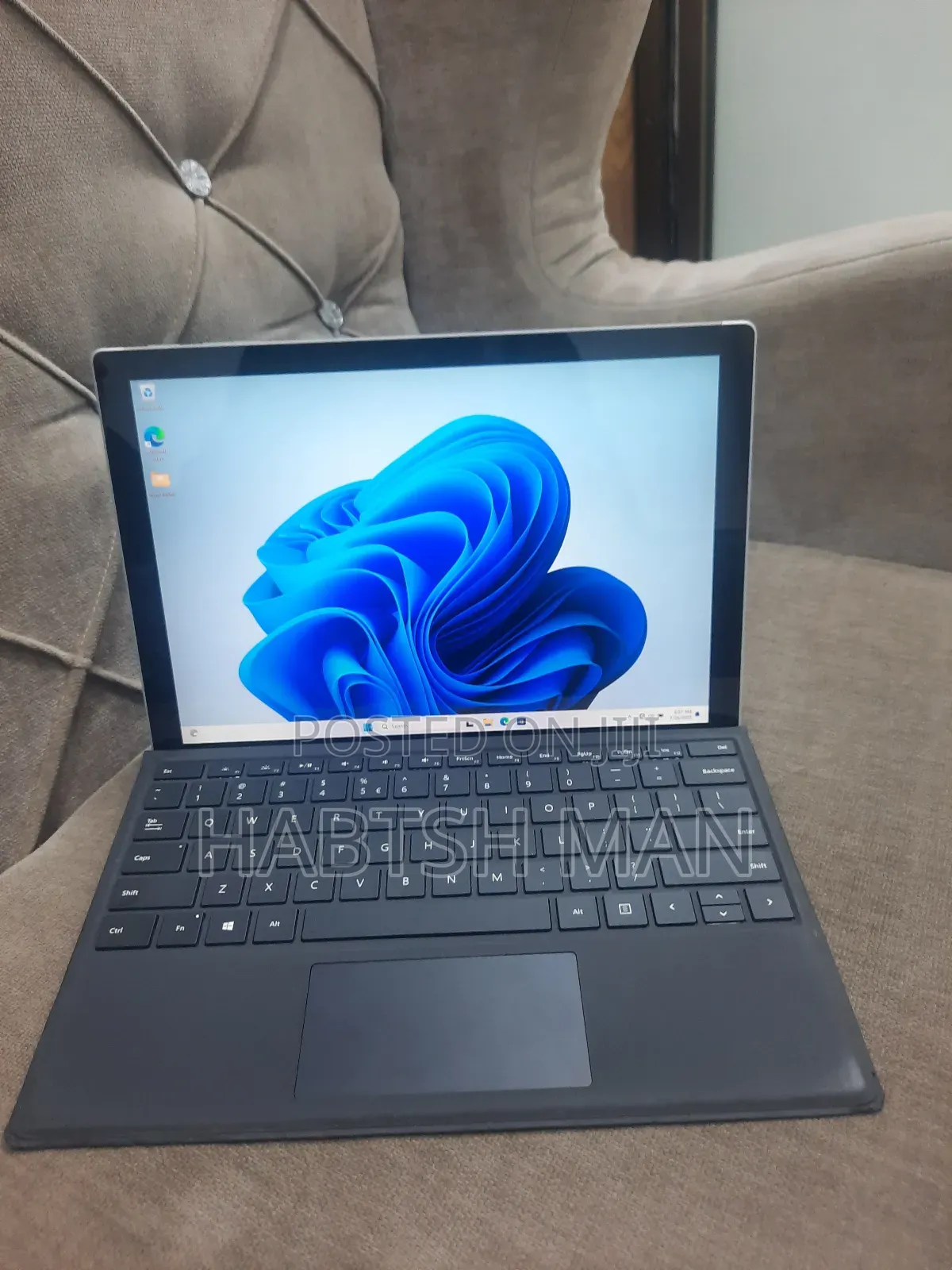 New Laptop Microsoft Surface Pro 7+ 16GB Intel Core i7 SSD 512GB