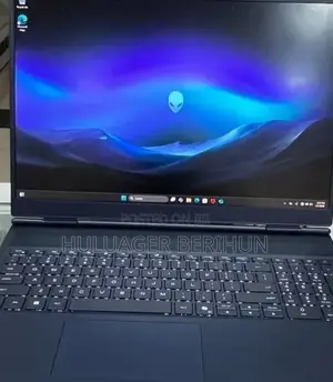 New Laptop Alienware 16 Aurora 32GB Intel Core i9 SSD 1T