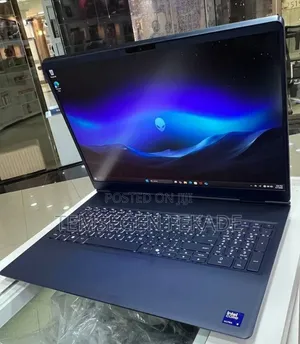 New Laptop Alienware X16 32GB Intel Core Ultra 9 SSD 1T