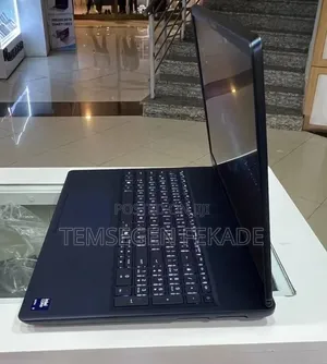 New Laptop Alienware X16 32GB Intel Core Ultra 9 SSD 1T