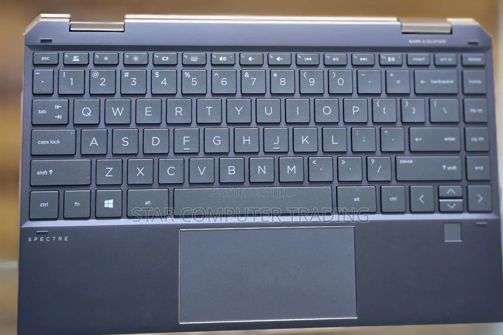 New Laptop HP Spectra 13 16GB Intel Core i7 SSD 1T