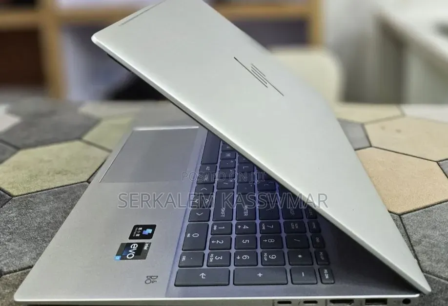 New Laptop HP Pavilion 15 16GB Intel Core i7 SSD 1T