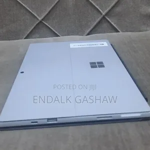 New Laptop Microsoft Surface Pro 7+ 16GB Intel Core i7 SSD 512GB