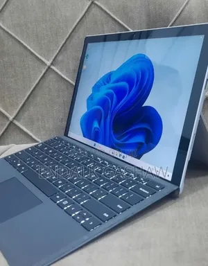 New Laptop Microsoft Surface Pro 7+ 16GB Intel Core i7 SSD 512GB