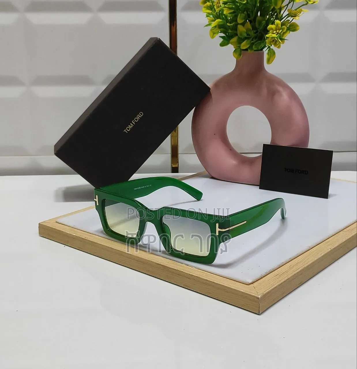 Ultra-Stylish Tom Ford Square Glasses