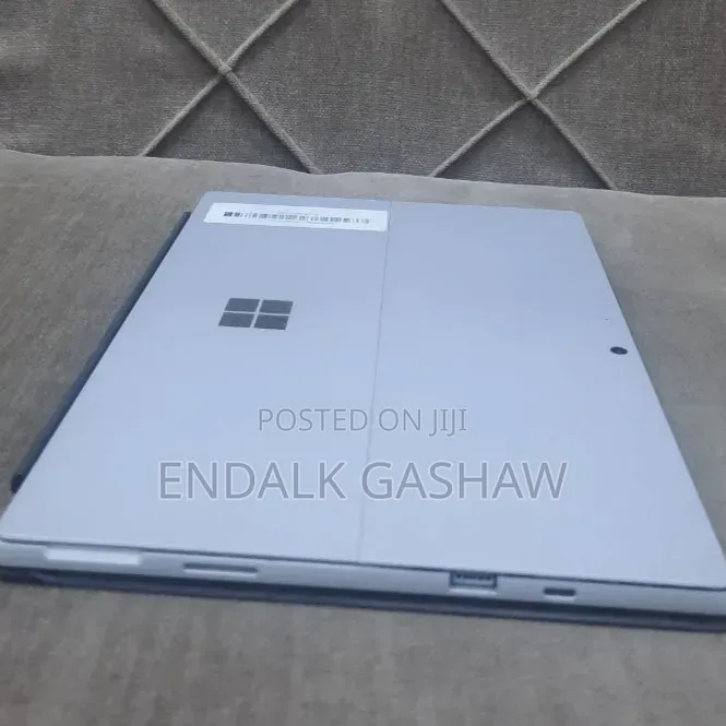 New Laptop Microsoft Surface Pro 7+ 16GB Intel Core i7 SSD 512GB