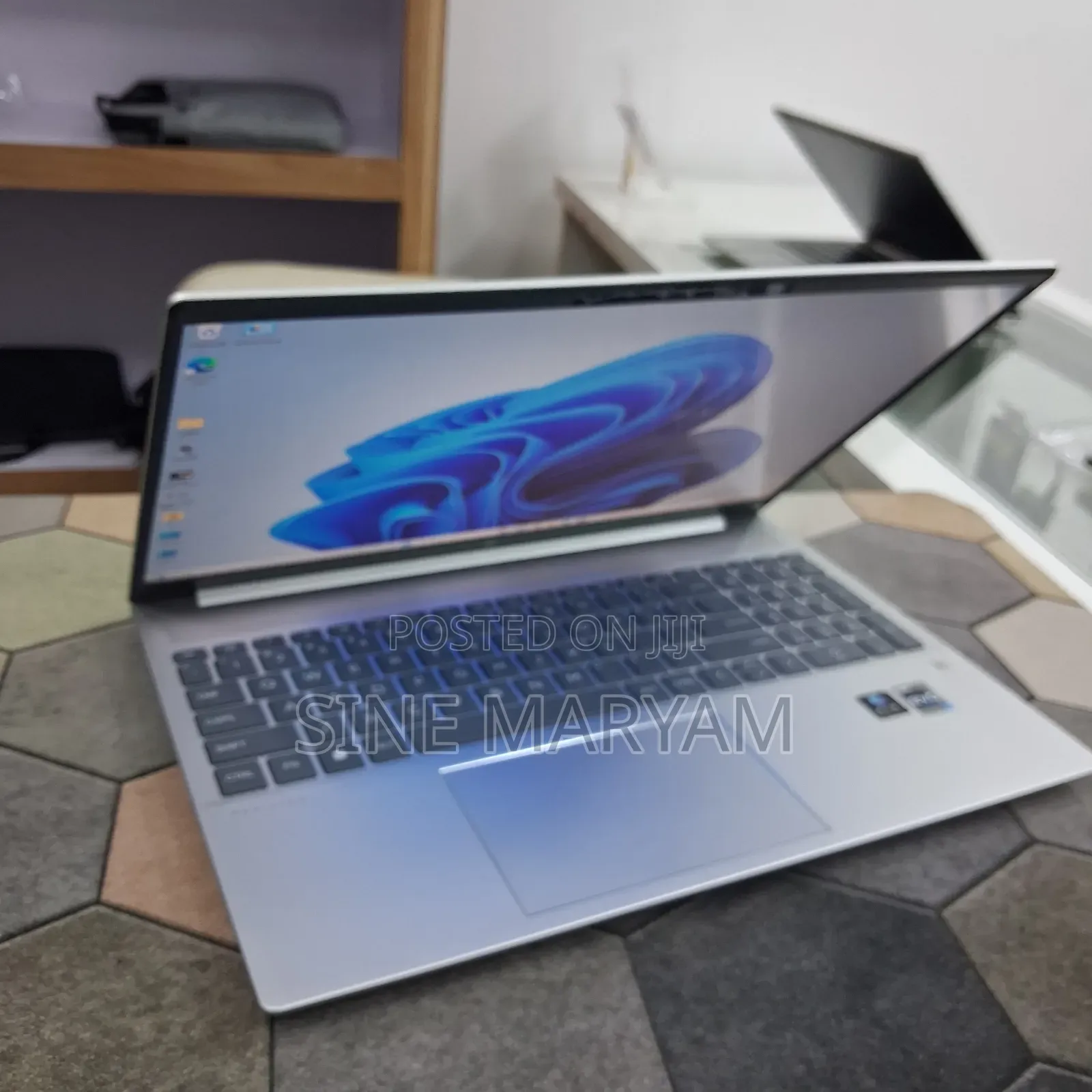 New Laptop HP Pavilion 15 16GB Intel Core i7 SSD 512GB