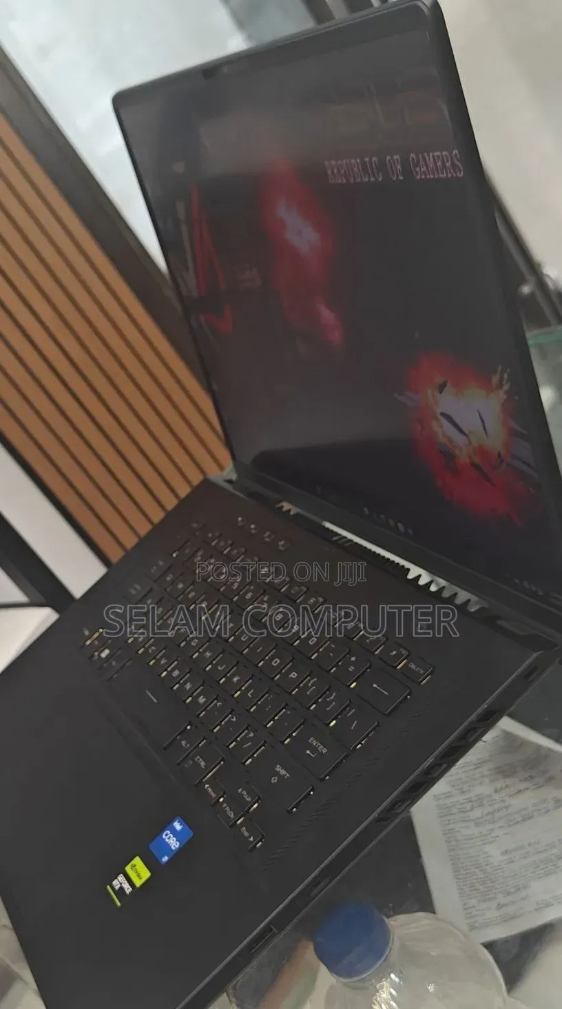 New Laptop Asus ROG Strix G16 G614 16GB Intel Core i7 SSD 512GB