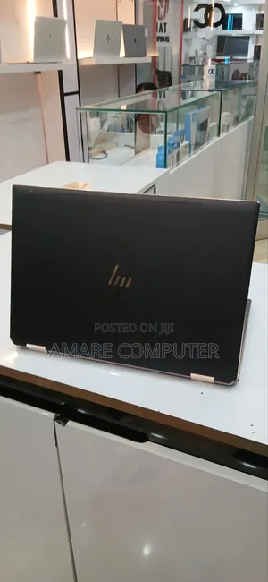 New Laptop HP Spectre X360 16GB Intel Core i7 SSD 512GB